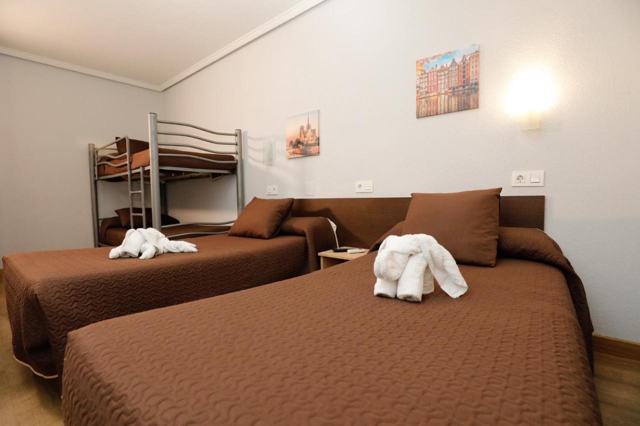 Hostal Conde David Salamanca Bagian luar foto